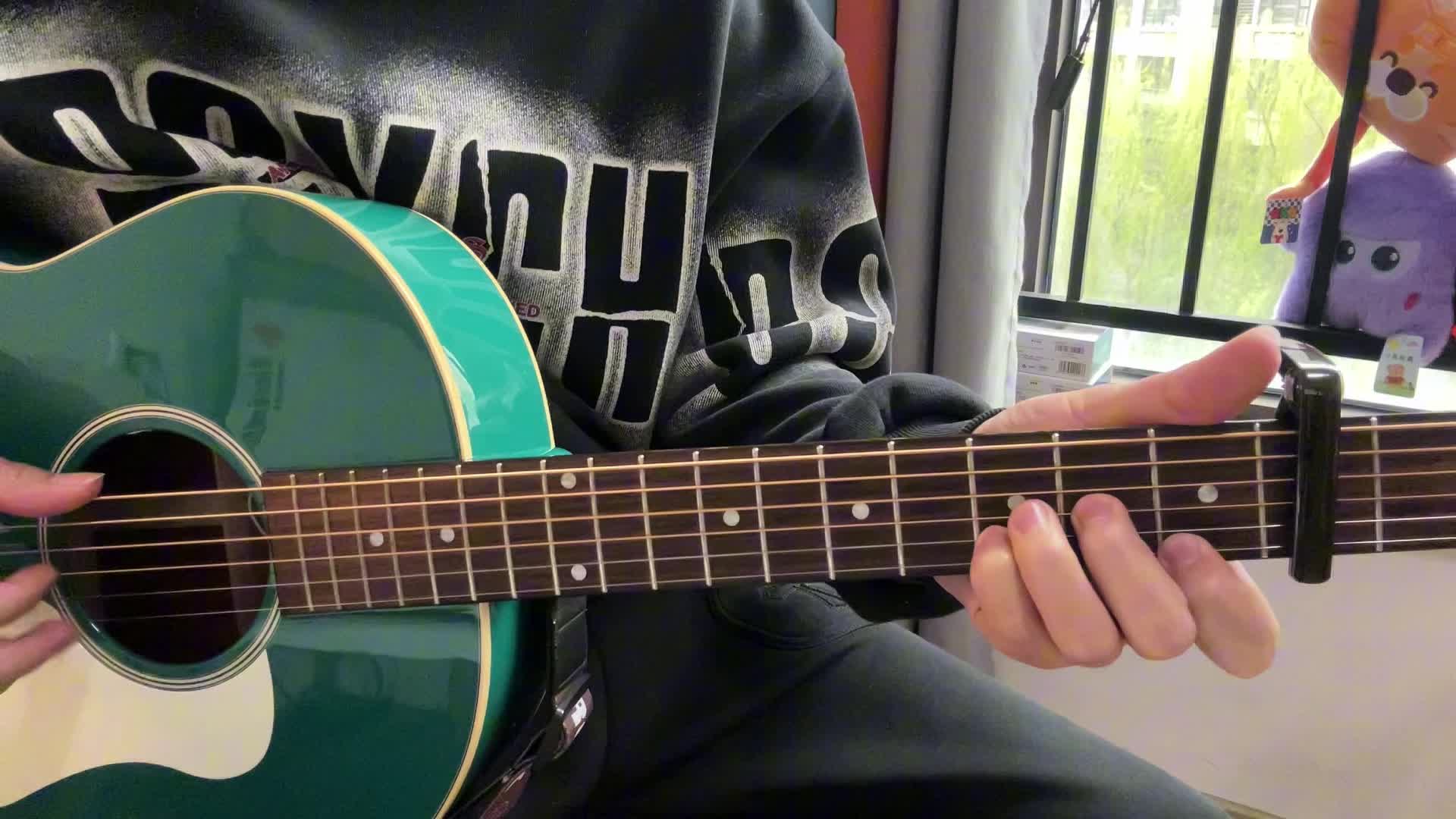 单曲速成：《忘不了的人》忘不了的人 教学视频缩略图